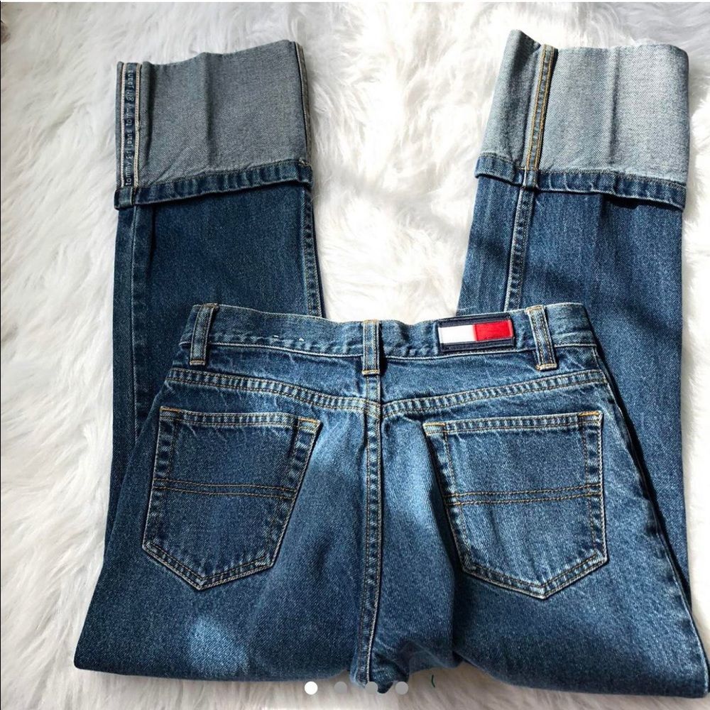 Tommy Hilfiger fold up straight leg jeans. Size 3.